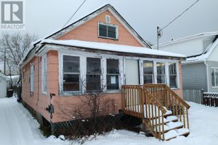 Detached House for Sale, 8 Queen Street, Kirkland Lake (KL & Area), ON