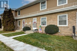 Townhouse for Sale, 144 Concession Street E #22, Tillsonburg, ON