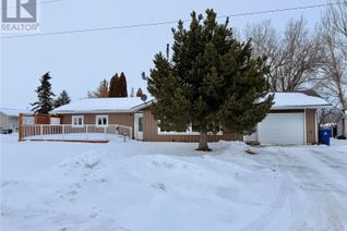 House for Sale, 203 Cross Street N, Outlook, SK