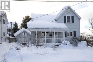 Detached House for Sale, 18 Rosedale Pl, Sault Ste. Marie, ON