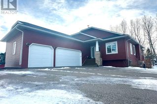 Bungalow for Sale, 292185 Township Road 264, Rural Rocky View County, AB