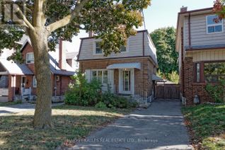 Detached House for Rent, 441 Winnett Avenue, Toronto (Humewood-Cedarvale), ON