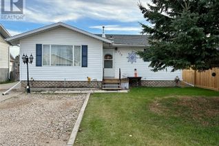 Detached House for Sale, 715 6th Avenue, Hudson Bay, SK