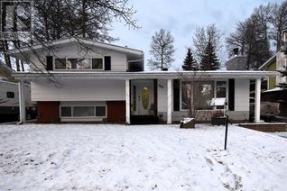 Detached House for Sale, 386 Mountain Street, Hinton, AB