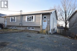 Semi-Detached House for Sale, 10 Pettens Road, Conception Bay South, NL