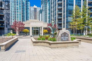 Condo Apartment for Sale, 18 Hollywood Avenue #401, Toronto (Willowdale East), ON