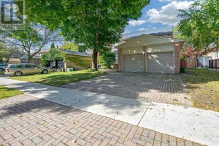 House for Sale, 22 The Bridle Trail, Markham (Unionville), ON