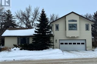 House for Sale, 676 3rd Avenue Ne, Swift Current, SK