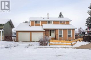 House for Sale, 5214 Silverpark Close, Olds, AB