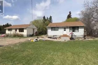 Detached House for Sale, 4608 & 4610 49th Avenue, Dewberry, AB