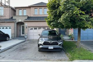 Freehold Townhouse for Rent, 63 View Green Upper2bhk Crescent, Toronto (West Humber-Clairville), ON