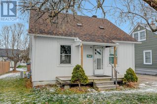 Detached House for Sale, 409 Dominion Street, Renfrew, ON