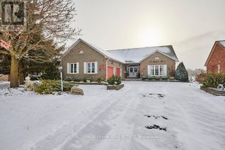 Detached House for Sale, 134 Southcrest Drive, Kawartha Lakes, ON