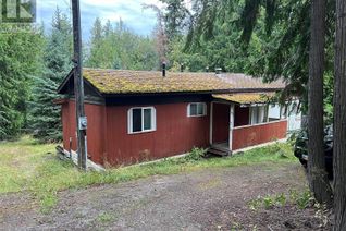 Detached House for Sale, 2735 Hilltop Road, Sorrento, BC