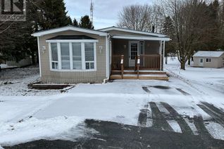 Bungalow for Sale, 8 Grand Vista Drive, Wellington North (Mount Forest), ON