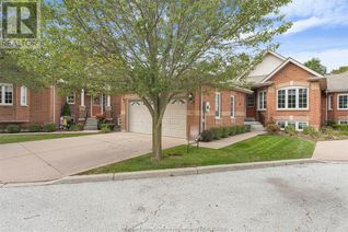 Freehold Townhouse for Sale, 32 Robson Road #2, Leamington, ON