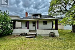 Detached House for Sale, 230 Main Street, Earl Grey, SK