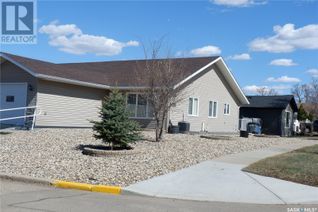 Property for Sale, 3 401 3rd Avenue E, Assiniboia, SK