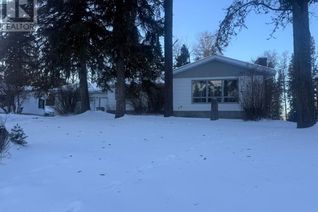 House for Sale, 82 Feero Drive, Whitecourt, AB