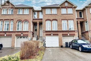 Townhouse for Sale, 8e Hycrest Avenue, Toronto (Willowdale East), ON