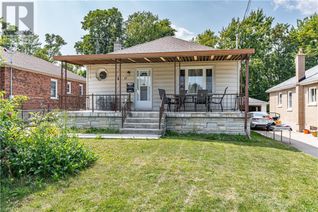 Detached House for Sale, 17 Prestwick Avenue, St. Catharines, ON