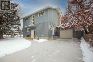 House for Sale, 27 Selkirk Boulevard, Red Deer, AB