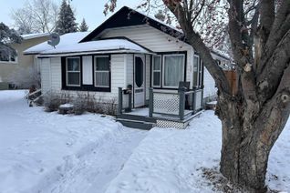 Bungalow for Sale, 5602-50 Ave, Camrose, AB