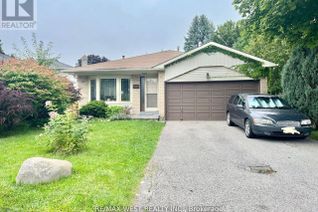 Detached House for Sale, 505 London Road, Newmarket (Bristol-London), ON