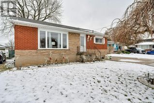 Bungalow for Sale, 139 West 3rd Street, Hamilton, ON