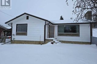 Bungalow for Sale, 11114 103 Street, Peace River, AB