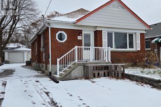 Duplex for Rent, 204 Central Park Boulevard S #Upper, Oshawa (Central), ON