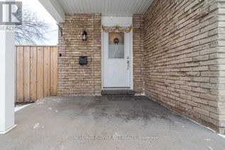 Semi-Detached House for Rent, 21 Bruce Beer Drive, Brampton (Madoc), ON