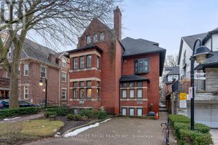 Townhouse for Sale, 228 St George Street E #3, Toronto (Annex), ON