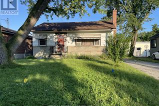 Detached House for Sale, 406 Marf Avenue, Mississauga (Mineola), ON