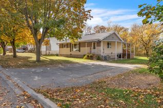 Bungalow for Sale, 18 Pitt St, Prince Edward County, ON