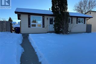 House for Sale, 1511 Glendale Street, Moose Jaw, SK