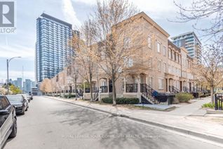 Townhouse for Rent, 46 Western Battery Road E #805, Toronto (Niagara), ON