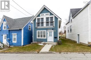 House for Sale, 4 Store Street, Yarmouth, NS