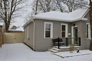 Semi-Detached House for Sale, 12 Barrie Lane, Cambridge, ON