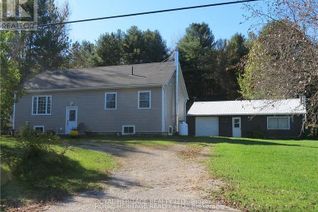 Detached House for Sale, 1025 Dewey Street, Highlands East, ON