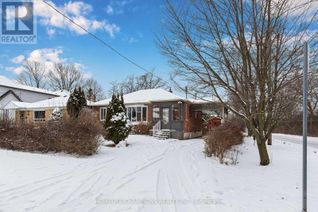 Bungalow for Sale, 52 Altamont Road, Toronto (Newtonbrook West), ON