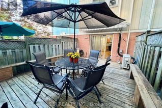 Freehold Townhouse for Sale, 252 Milan Street, Toronto (Moss Park), ON