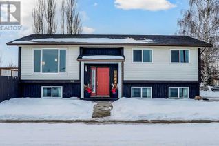 Detached House for Sale, 101 Stephens Crescent, Hanna, AB