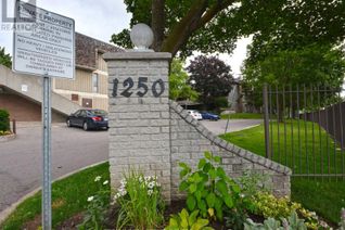 Condo Townhouse for Sale, 1250 Mississauga Valley Boulevard #141, Mississauga (Mississauga Valleys), ON