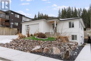 House for Sale, 81 15 Avenue Se, Salmon Arm, BC