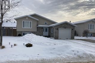 Duplex for Sale, 1033 Riverstone Trail, Petawawa, ON