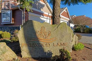 Condo Townhouse for Sale, 6354 Pinewood Lane, Nanaimo, BC