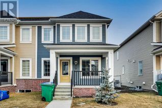 Freehold Townhouse for Sale, 824 Windbury Street Sw, Airdrie, AB