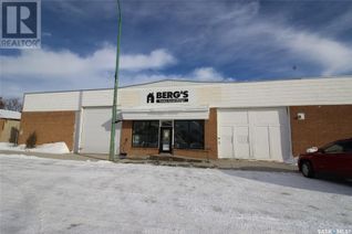 Commercial/Retail Property for Sale, 140 Centre Street, Shaunavon, SK