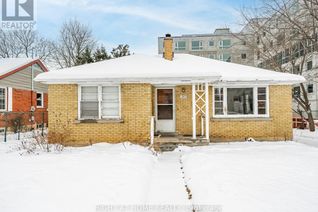 Bungalow for Sale, 293 Albert Street, Waterloo, ON